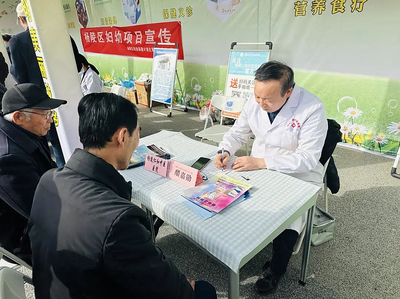 聚焦“雙交會” 科技之春農(nóng)味足，專家坐“診”開“方”忙